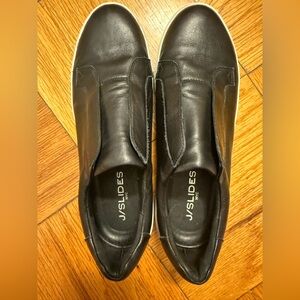 J/SLIDES Alara black leather Slip-On Sneakers